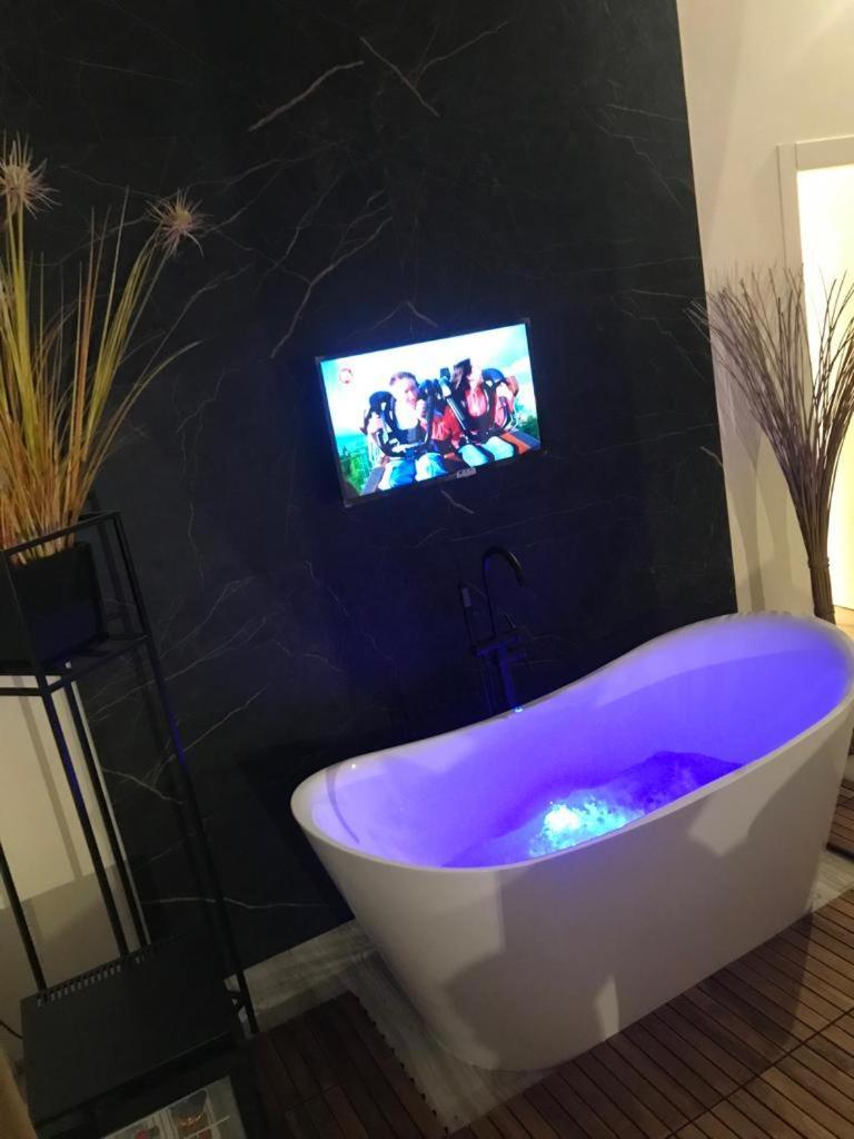 Villa White Luxury Residence 마르살라 외부 사진